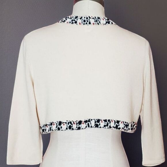 Oscar De La Renta Cream Cashmere & Silk Ruched Polka Dot Trim Bolero - Picture 3 of 10